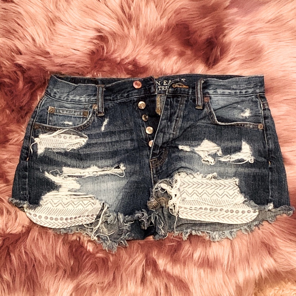 2/$10 American eagle shorts